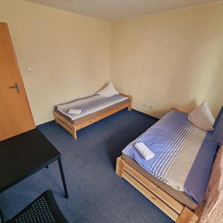 Wilanow House Hostel Warsaw Luaran gambar