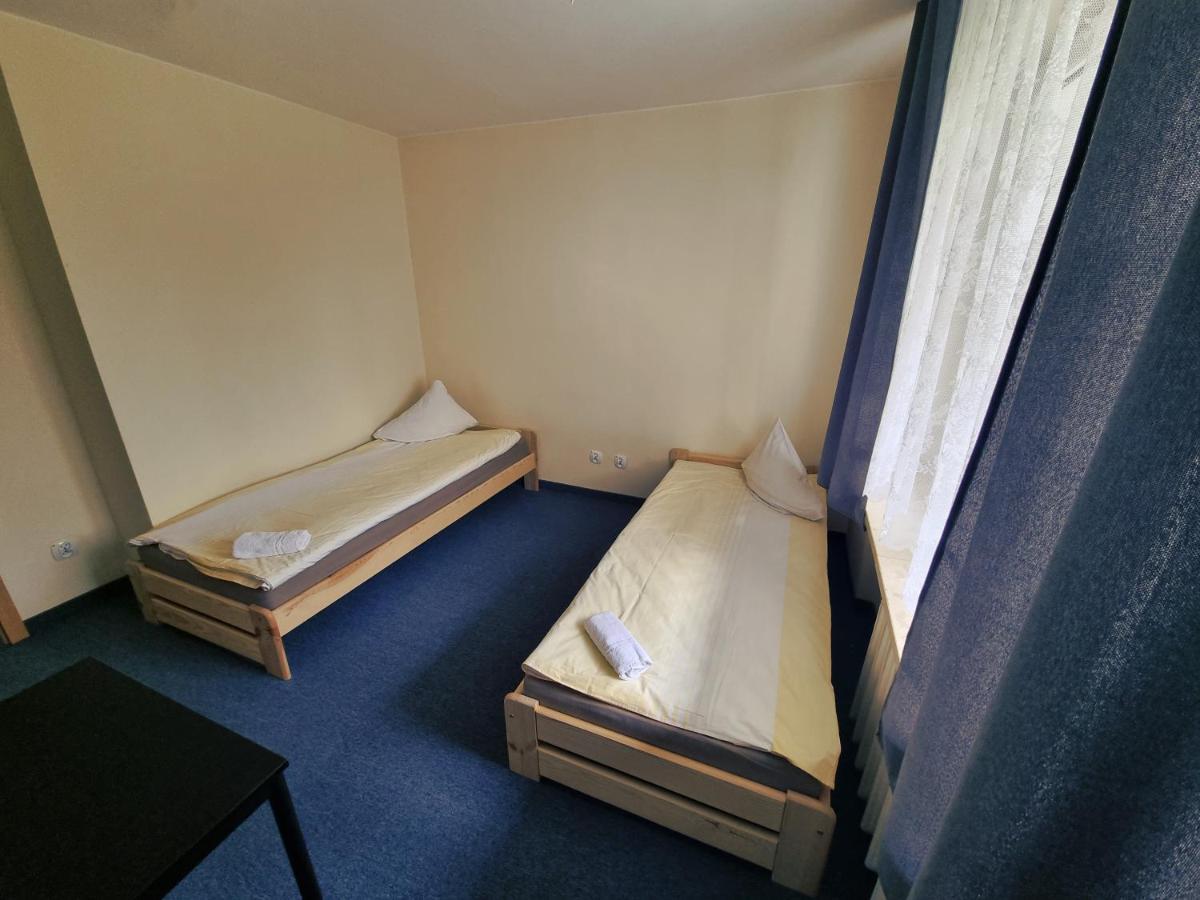Wilanow House Hostel Warsaw Luaran gambar