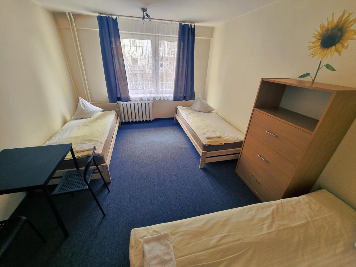 Wilanow House Hostel Warsaw Luaran gambar