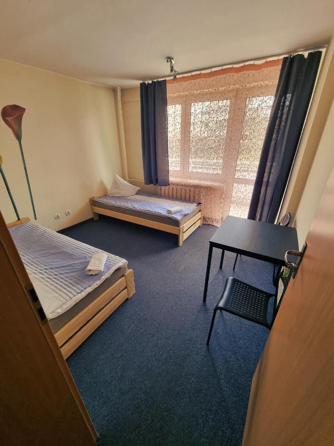 Wilanow House Hostel Warsaw Luaran gambar