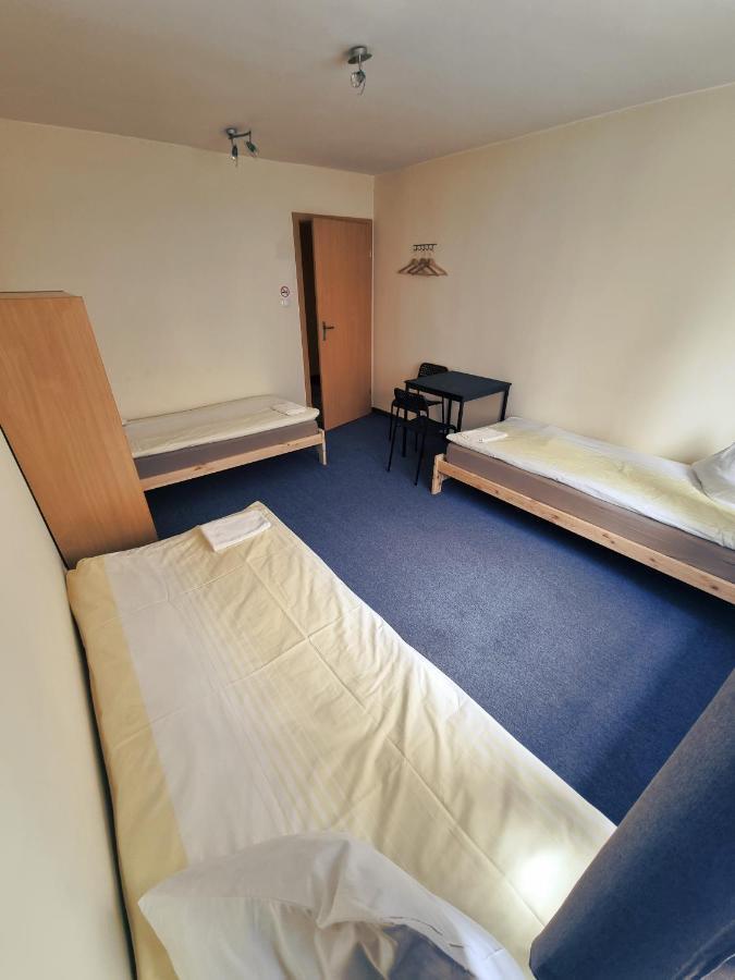 Wilanow House Hostel Warsaw Luaran gambar